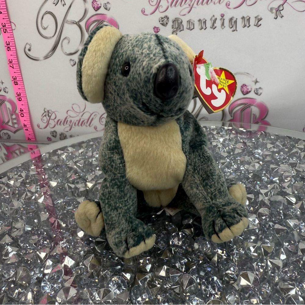 Ty beanie babies eucalyptus 1999 Plush Koala in Gray and Cream Colors